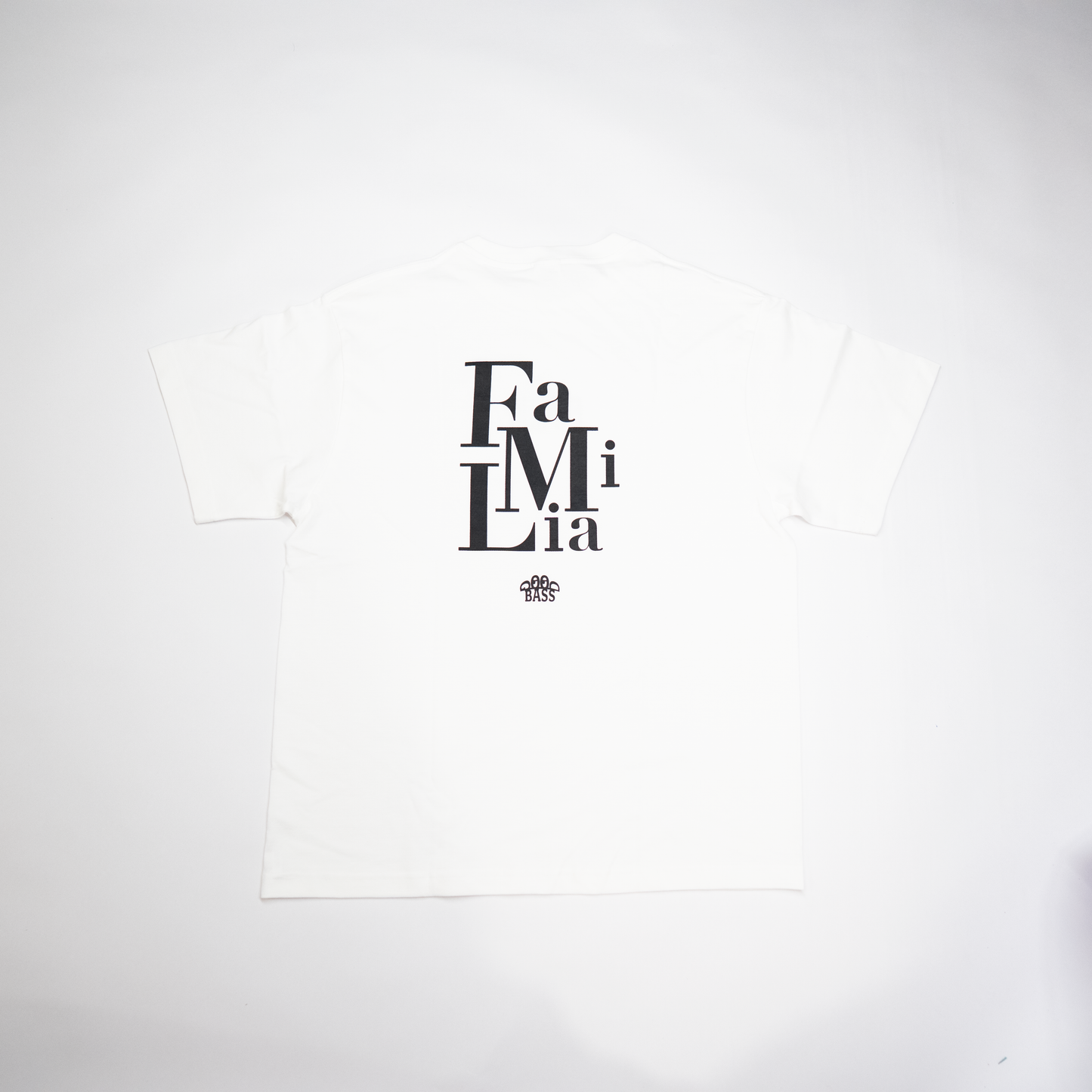 Familia Curve Logo S/S T-shirts