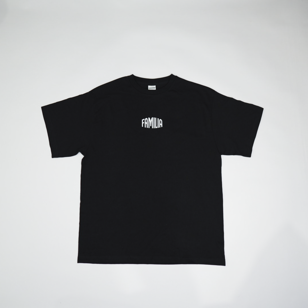 Familia Curve Logo S/S T-shirts